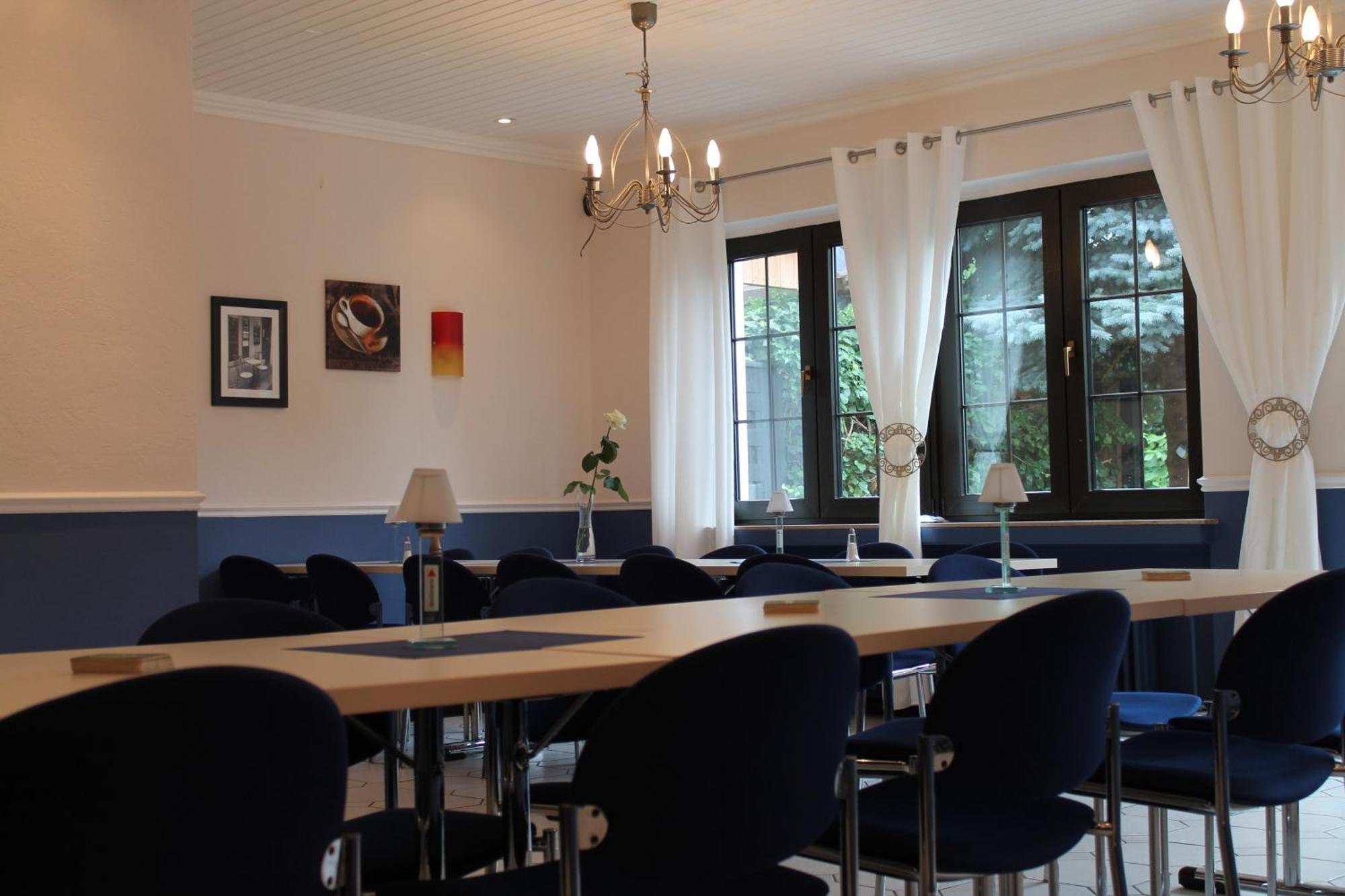 Smart Hostel By Landgasthof Velber 24H7D Seelze Exteriör bild
